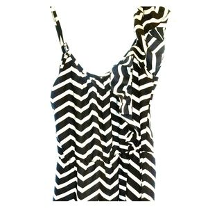 Black and white Chevron mini dress. Size medium